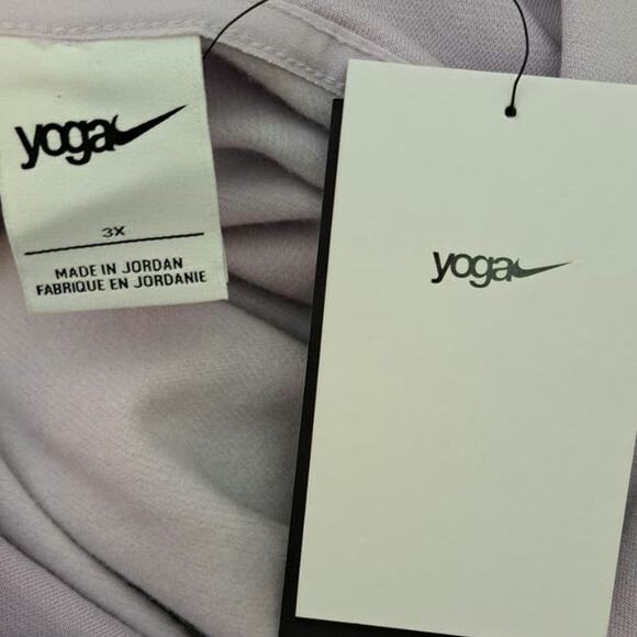 Nike Yoga Women's Plus 3X Light Purple Cropped Hoodie - Picture 6 of 7